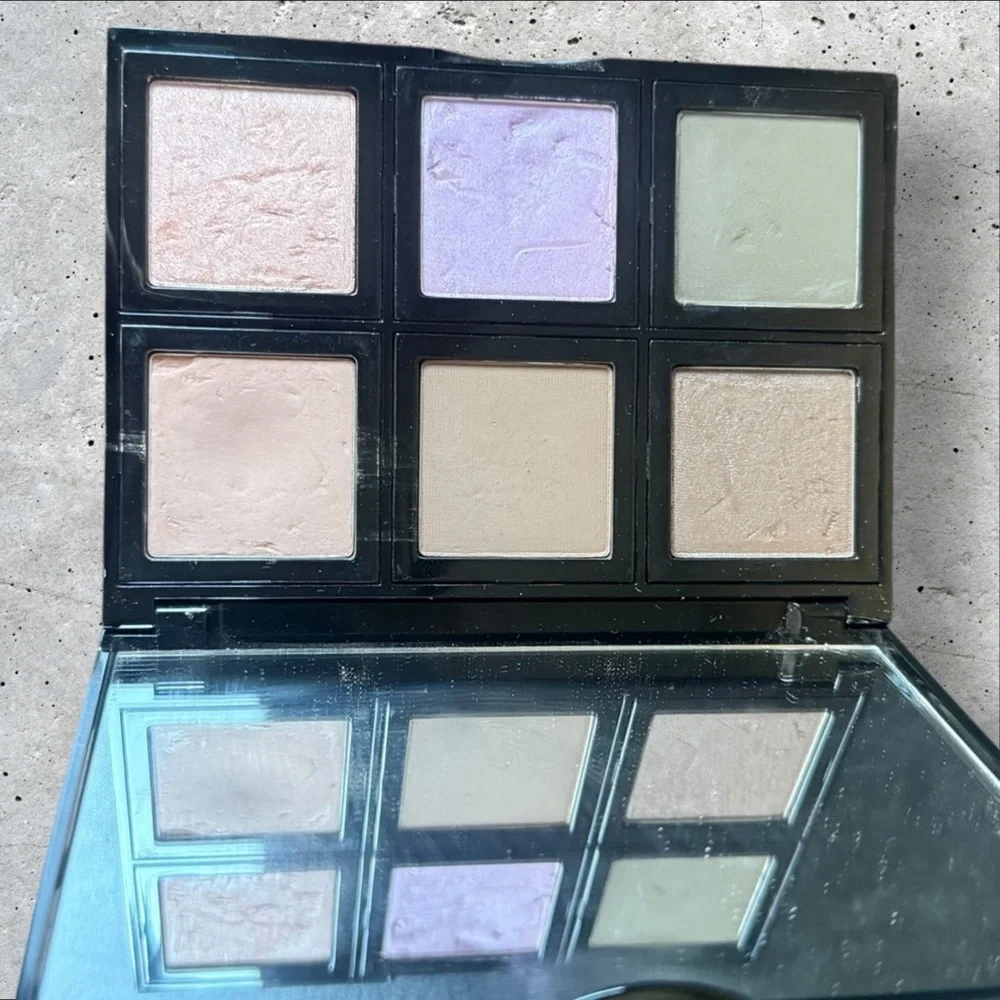 Bobbi Brown 6 shade eyeshadow pallet discontinued